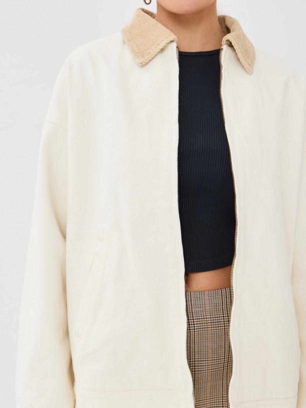 Lioness Cream Zip-Front Jacket with Tan Corduroy Collar - Picture 5 of 6
